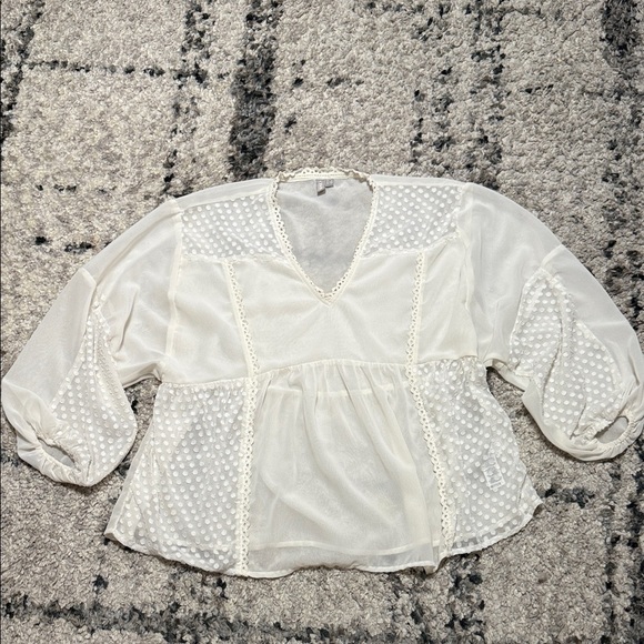 ASOS Cream Blouse with Lace Detail - Picture 8 of 9